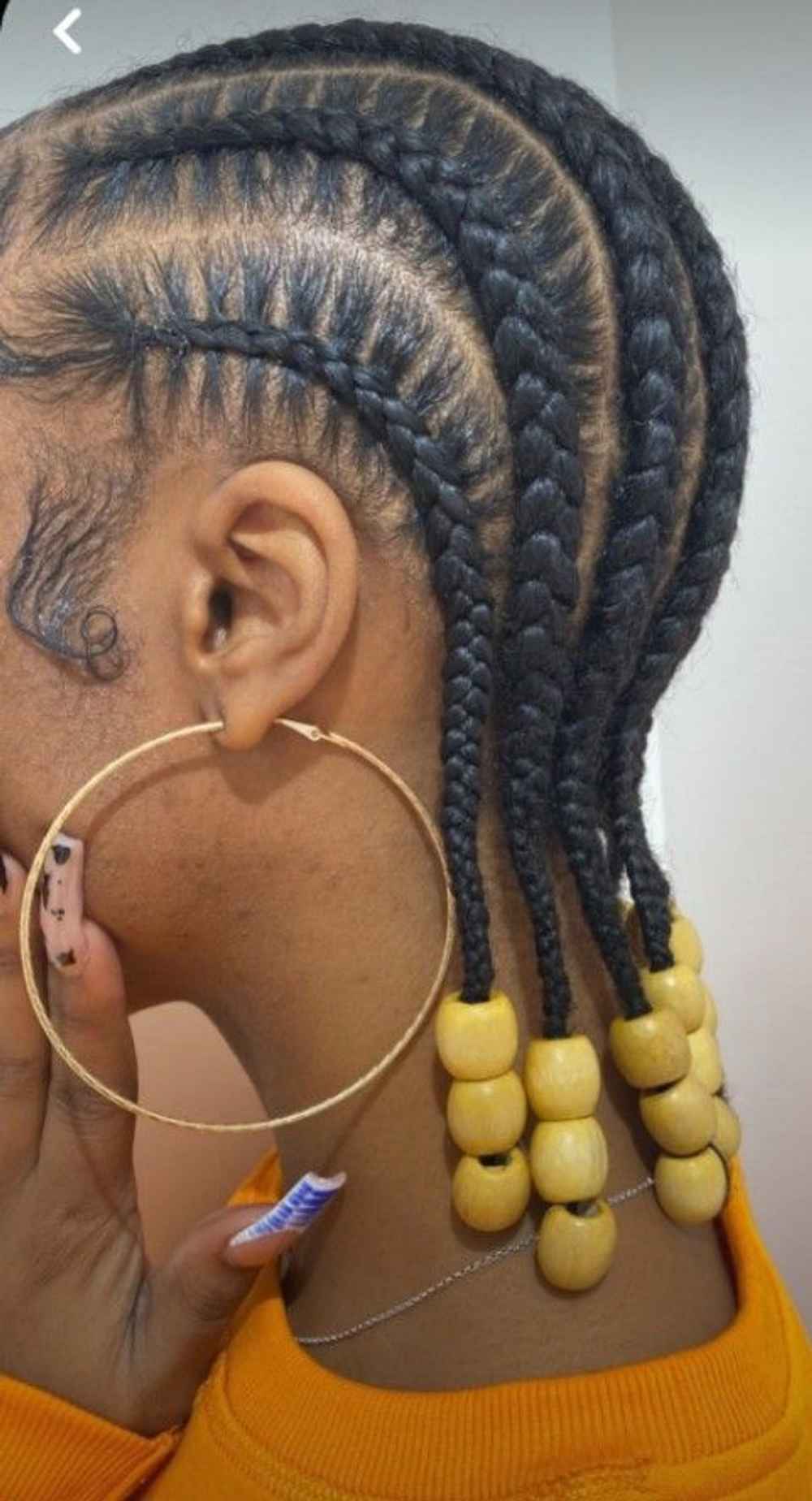 Une image de tresses de type cornrows